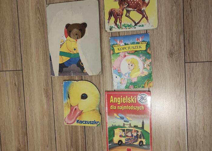 Grajewo ogłoszenia: Oddam za darmo 4 książeczki z bajkami (2 po angielsku) oraz...